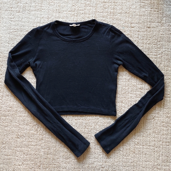 Aritzia/ Wilfred Free Crop Top - Picture 1 of 4
